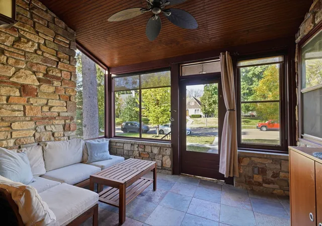 Photo 2 of Single family home for sale at 442 Mount Curv Blvd, Saint Paul, MN 55105 | MLS# 7159156 | Listing updated on 2026-10-21
