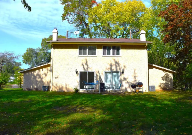 Photo 4 of House for sale at 819 & 821 55th Ave N, Minneapolis, MN 55430 | MLS# 7159162 | Listing updated on 2026-10-20