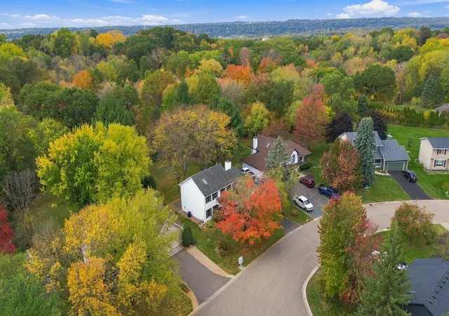 Photo 4 of Single family home for sale at 2354 Heights Ave E, Saint Paul, MN 55119 | MLS# 7159167 | Listing updated on 2026-10-16