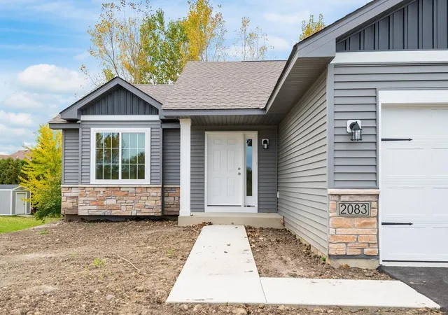 Photo 3 of Single family home for sale at 2083 River Bnd Trl, Mayer, MN 55360 | MLS# 7159170 | Listing updated on 2026-10-14