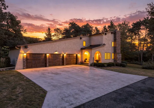 Photo 1 of Single family home for sale at 6668 Crackleberry Trl, Saint Paul, MN 55129 | MLS# 7159212 | Listing updated on 2026-10-26