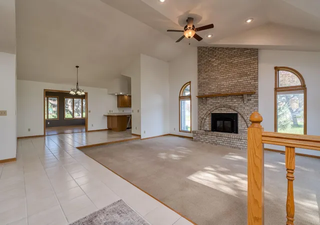 Photo 3 of Single family home for sale at 104 Wadsworth Dr, Mankato, MN 56001 | MLS# 7159226 | Listing updated on 2026-10-23