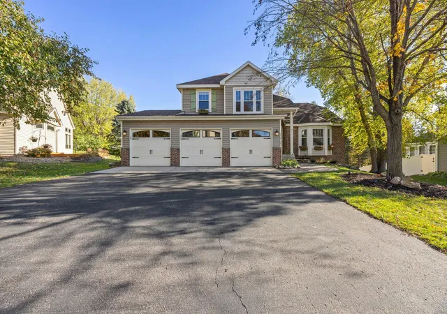 Photo 3 of Single family home for sale at 12723 Durham Way, Saint Paul, MN 55124 | MLS# 7159232 | Listing updated on 2026-10-22