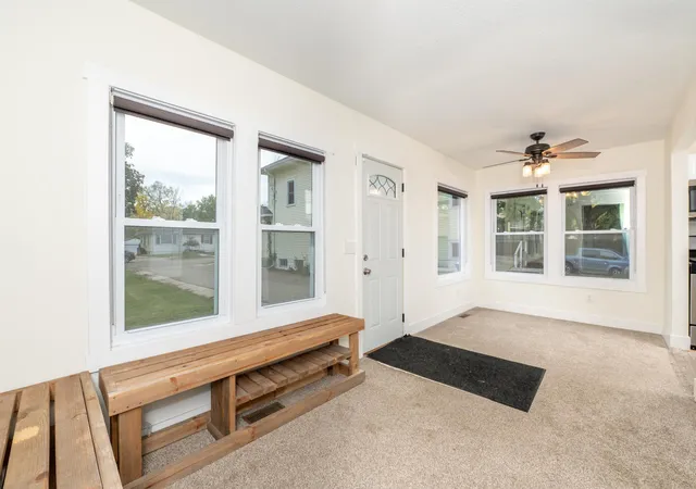 Photo 3 of Single family home for sale at 406 Russell Ave N, Minneapolis, MN 55405 | MLS# 7159241 | Listing updated on 2026-10-21