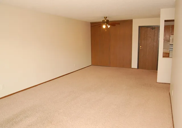 Photo 3 of Condo for sale at 1887 Silver Bell Rd #219, Saint Paul, MN 55122 | MLS# 7159277 | Listing updated on 2026-10-14