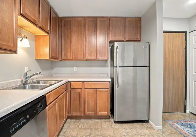 Photo 3 of Condo for sale at 720 3rd Avenue Ne #211, Minneapolis, MN 55413 | MLS# 7159280 | Listing updated on 2026-10-23