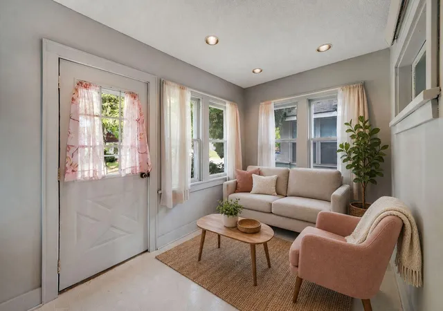 Photo 3 of House for sale at 3650 Russell Ave N, Minneapolis, MN 55412 | MLS# 7159306 | Listing updated on 2026-10-21