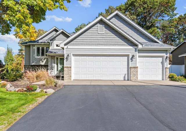 Photo 1 of Single family home for sale at 2289 S Coon Crk Dr, Andover, MN 55304 | MLS# 7159309 | Listing updated on 2026-10-18