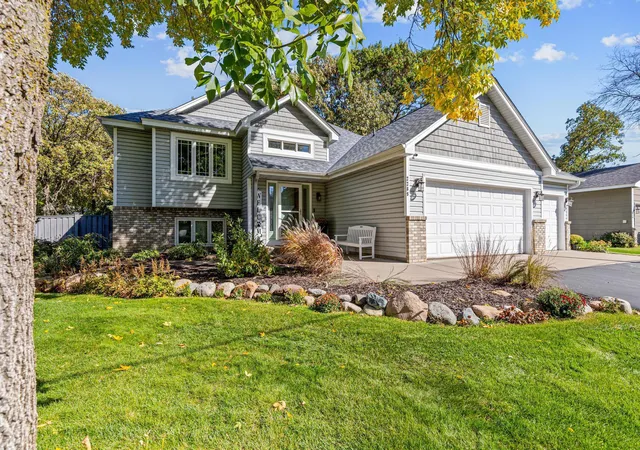 Photo 2 of Single family home for sale at 2289 S Coon Crk Dr, Andover, MN 55304 | MLS# 7159309 | Listing updated on 2026-10-18