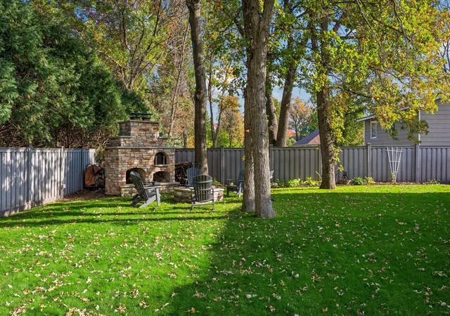 Photo 3 of Single family home for sale at 2289 S Coon Crk Dr, Andover, MN 55304 | MLS# 7159309 | Listing updated on 2026-10-18