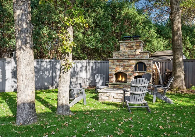 Photo 3 of Single family home for sale at 2289 S Coon Crk Dr, Andover, MN 55304 | MLS# 7159309 | Listing updated on 2026-10-18