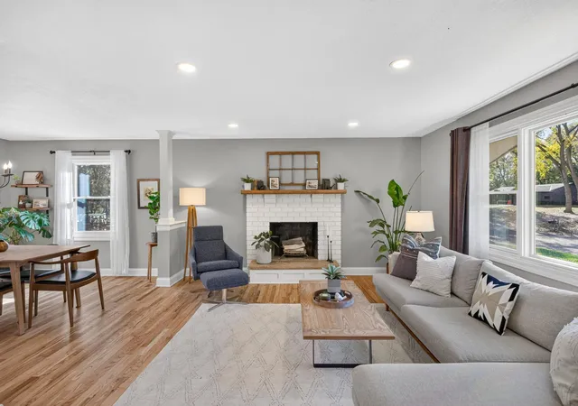 Photo 4 of Single family home for sale at 3230 Shadyview Ln N, Minneapolis, MN 55447 | MLS# 7159330 | Listing updated on 2026-10-23