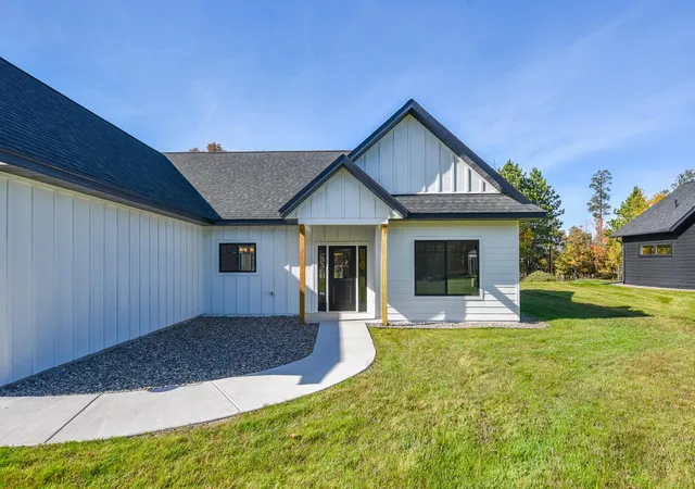 Photo 3 of Single family home for sale at 3757 Sanctuary Path, Brainerd, MN 56401 | MLS# 7159340 | Listing updated on 2026-10-22
