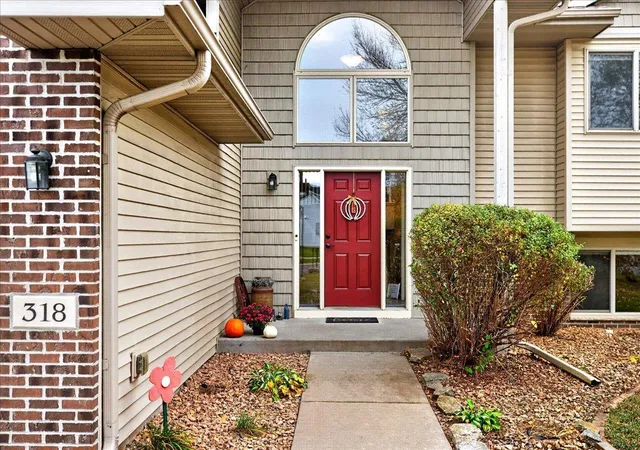 Photo 2 of Single family home for sale at 318 Karen Ln, Big Lake, MN 55309 | MLS# 7159346 | Listing updated on 2026-10-23