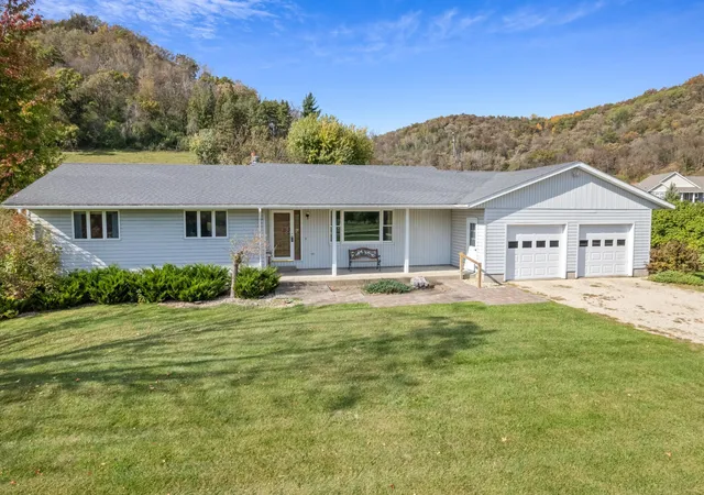 Photo 1 of Single family home for sale at 22516 Highway 248, Rollingstone, MN 55969 | MLS# 7159361 | Listing updated on 2026-10-29