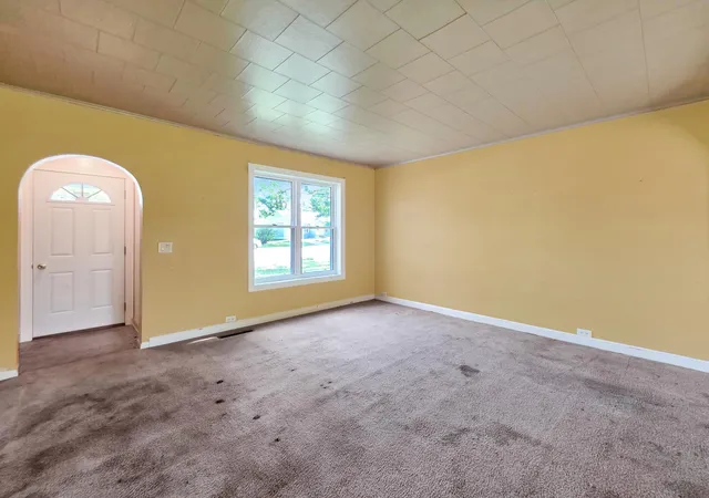 Photo 4 of Single family home for sale at 601 1st Street S, Karlstad, MN 56732 | MLS# 7159364 | Listing updated on 2026-10-26