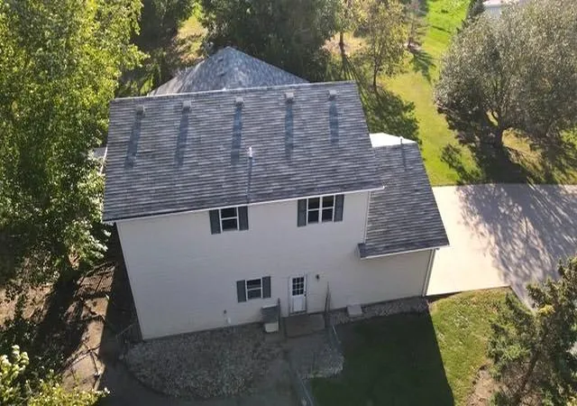 Photo 3 of Single family home for sale at 322 Oriole Ave N, Thief River Falls, MN 56701 | MLS# 7159376 | Listing updated on 2026-10-14