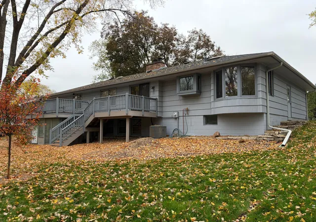 Photo 3 of Sale Pending at 5932 Walnut Dr, Minneapolis, MN 55436 | MLS# 7159379 | Listing updated on 2026-10-17
