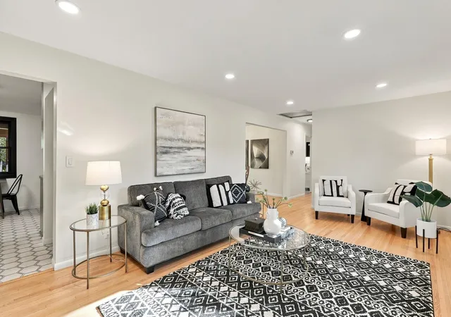 Photo 3 of Single family home for sale at 10617 Thomas Ave S, Minneapolis, MN 55431 | MLS# 7159387 | Listing updated on 2026-10-26