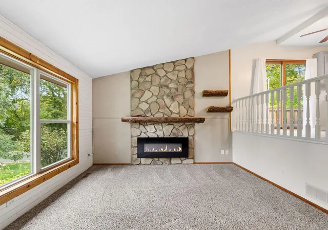 Photo 3 of Single family home for sale at 5393 Flagstaff Cir Se, Prior Lake, MN 55372 | MLS# 7159406 | Listing updated on 2026-10-14