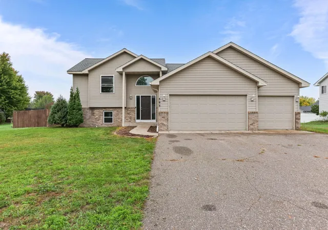 Photo 2 of Single family home for sale at 593 Forest Rd, Big Lake, MN 55309 | MLS# 7159418 | Listing updated on 2026-10-22