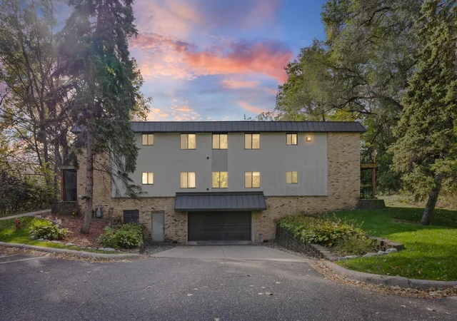 Photo 1 of Condo for sale at 1725 Dellwood Ave #204, Roseville, MN 55113 | MLS# 7159445 | Listing updated on 2026-10-28