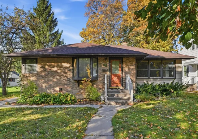 Photo 1 of Single family home for sale at 1347 9th Avenue N, Saint Cloud, MN 56303 | MLS# 7159518 | Listing updated on 2026-10-22