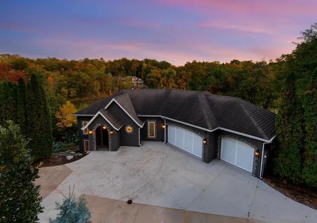 Single family home for sale at 5966 Blackberry Trl E, Inver Grove Heights, MN 55076 | MLS# 7159528