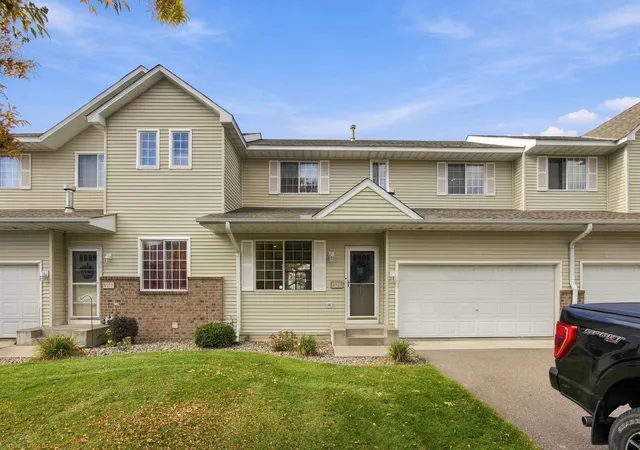 Photo 3 of Single family home for sale at 8923 Olive Ln N, Maple Grove, MN 55311 | MLS# 7159549 | Listing updated on 2026-10-21