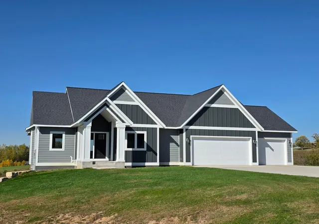 Photo 3 of Single family home for sale at 30228 712th Street, Lake City, MN 55041 | MLS# 7159596 | Listing updated on 2026-10-15