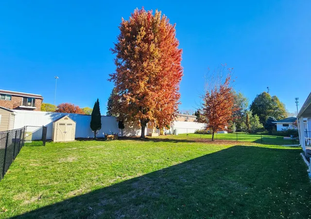 Photo 3 of Single family home for sale at 1537 22nd Avenue S, Fargo, ND 58103 | MLS# 7159609 | Listing updated on 2026-10-23