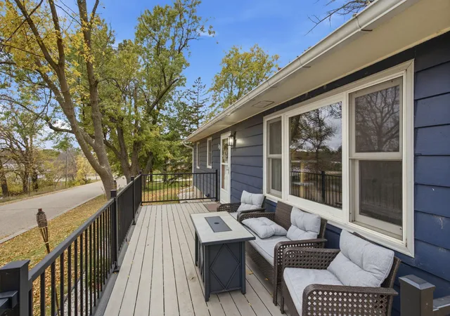 Photo 1 of Single family home for sale at 213 1st Avenue SE, New London, MN 56273 | MLS# 7159644 | Listing updated on 2026-10-22