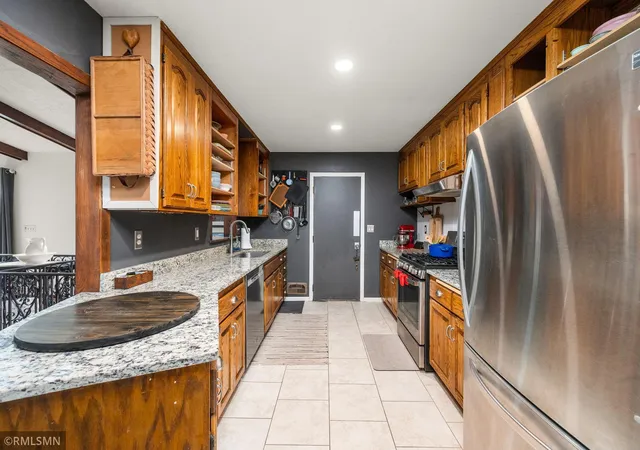 Photo 4 of Single family home for sale at 3800 Gettysburg Ave N, Minneapolis, MN 55427 | MLS# 7159676 | Listing updated on 2026-10-20