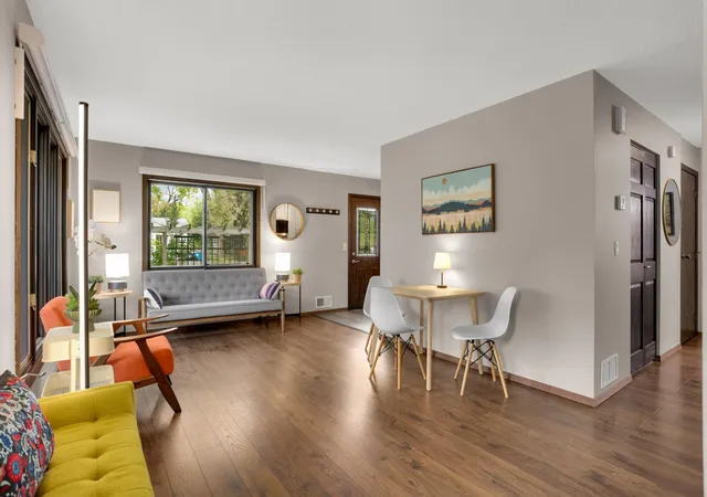 Photo 4 of Townhouse for sale at 2606 Jackson St, Saint Paul, MN 55117 | MLS# 7159689 | Listing updated on 2026-10-20