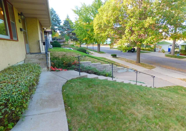Photo 4 of Single family home for sale at 710 Edgar Ave, Saint Paul, MN 55117 | MLS# 7159702 | Listing updated on 2026-10-28