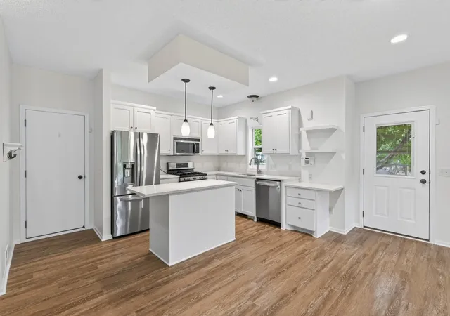 Photo 1 of Single family home for sale at 1548 Legacy Pkwy E, Saint Paul, MN 55109 | MLS# 7159721 | Listing updated on 2026-10-24