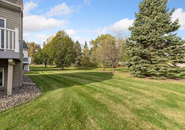 Photo 2 of Single family home for sale at 2545 Prairie Oak Trl, Saint Paul, MN 55125 | MLS# 7159723 | Listing updated on 2026-10-22