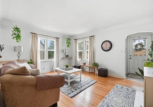 Photo 2 of Single family home for sale at 1238 Grotto St N, Saint Paul, MN 55117 | MLS# 7159738 | Listing updated on 2026-10-21