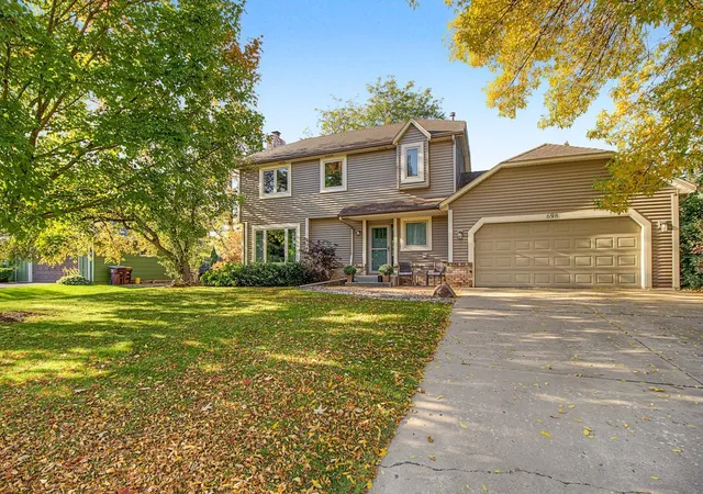 Photo 1 of Single family home for sale at 698 Ocala Ln, Saint Paul, MN 55120 | MLS# 7159757 | Listing updated on 2026-10-23