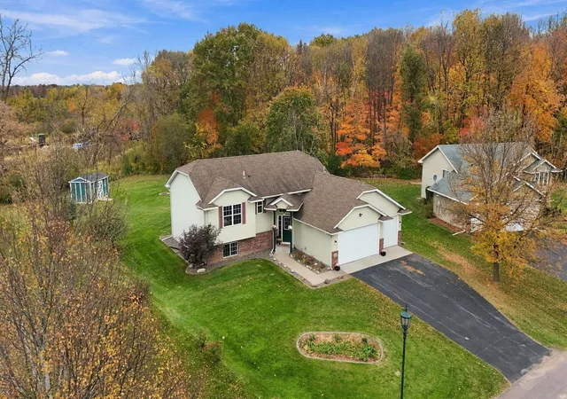 Photo 2 of Single family home for sale at 30530 Redding Ave, Shafer, MN 55074 | MLS# 7159770 | Listing updated on 2026-10-23