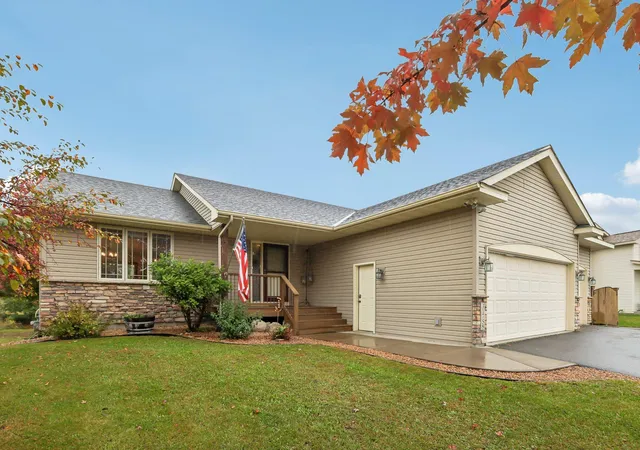 Photo 2 of Single family home for sale at 31758 Newport Curv, Lindstrom, MN 55045 | MLS# 7159775 | Listing updated on 2026-10-20