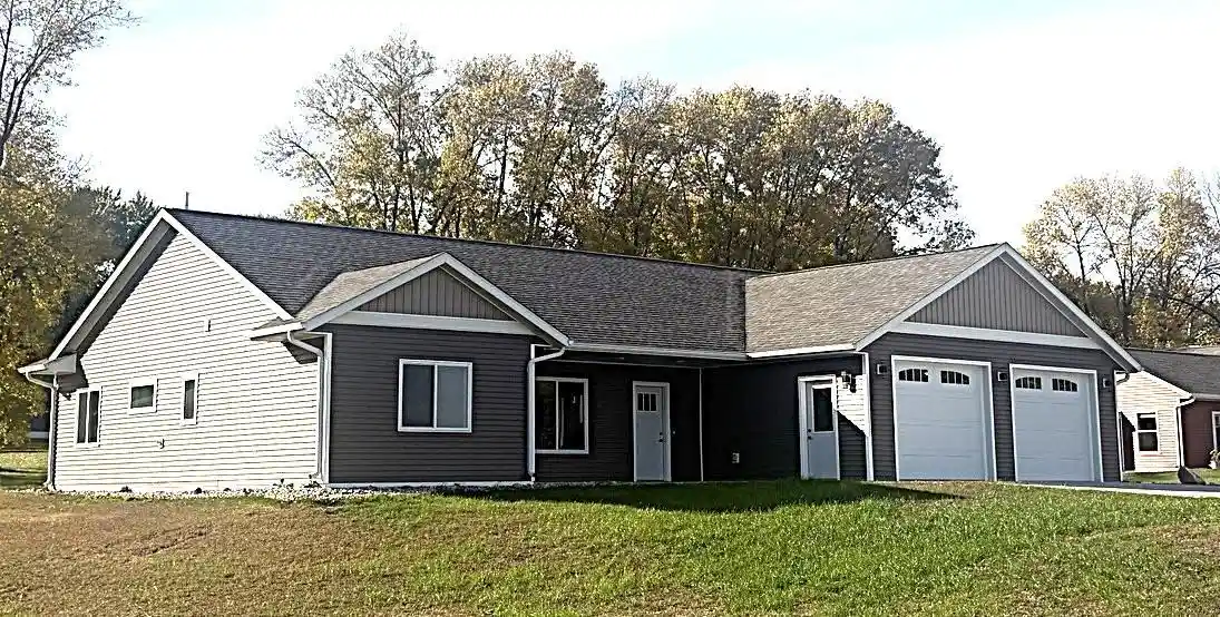 Photo 3 of Single family home for sale at 211 Bryce Ave, Lowry, MN 56349 | MLS# 7159788 | Listing updated on 2026-10-15