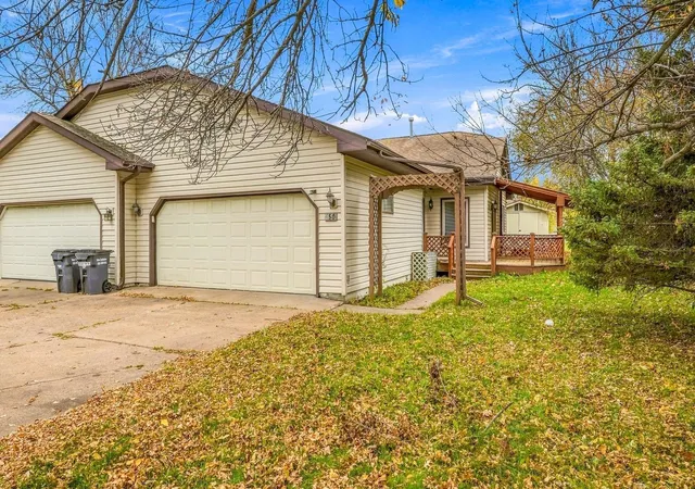 Photo 1 of Townhouse for sale at 550 W 10th Street, Rush City, MN 55069 | MLS# 7159795 | Listing updated on 2026-10-16