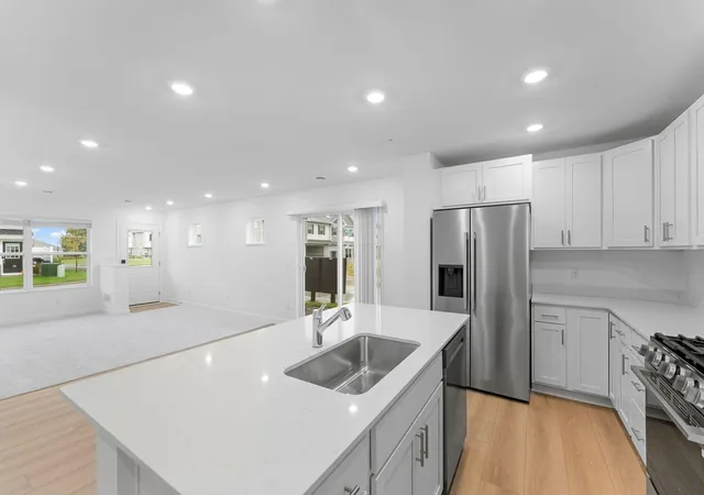 Photo 3 of Single family home for sale at 3074 Cedar St, Saint Paul, MN 55117 | MLS# 7159813 | Listing updated on 2026-10-20