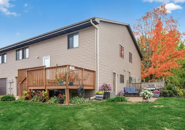 Photo 2 of Single family home for sale at 9919 Cord St Ne, Circle Pines, MN 55014 | MLS# 7159818 | Listing updated on 2026-10-15