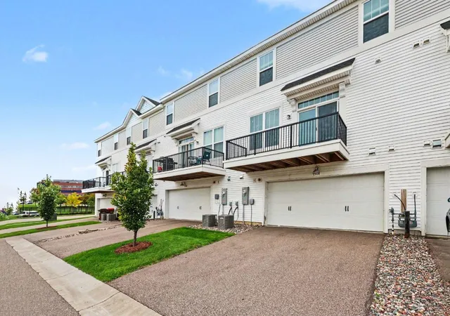 Photo 2 of Single family home for sale at 7508 38th Street N, Saint Paul, MN 55128 | MLS# 7159819 | Listing updated on 2026-10-27