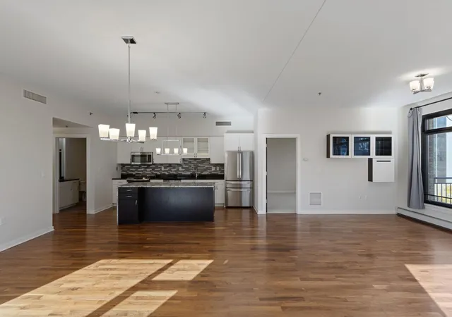 Photo 2 of Condo for sale at 1120 S 2nd Street #201, Minneapolis, MN 55415 | MLS# 7159824 | Listing updated on 2026-10-15