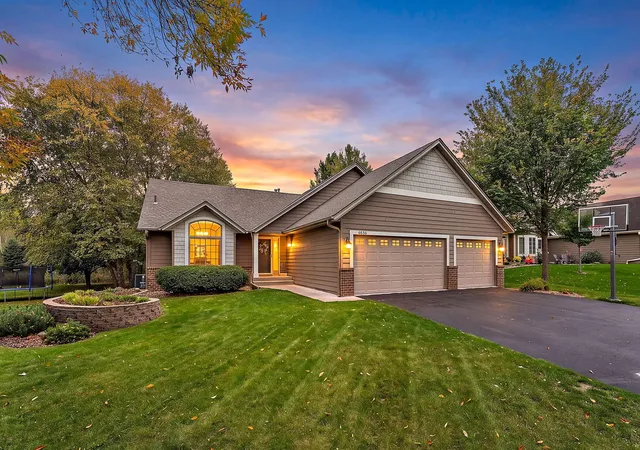 Photo 1 of Single family home for sale at 4696 Fairway Hills Dr, Saint Paul, MN 55123 | MLS# 7159835 | Listing updated on 2026-10-19