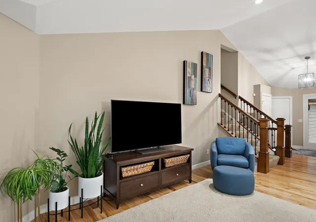 Photo 3 of Single family home for sale at 4696 Fairway Hills Dr, Saint Paul, MN 55123 | MLS# 7159835 | Listing updated on 2026-10-19