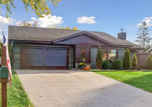Photo 2 of Single family home for sale at 1431 80th Street, Victoria, MN 55386 | MLS# 7159841 | Listing updated on 2026-10-30